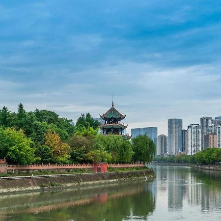 Wanda Reign Chengdu Hotel Екстериор снимка