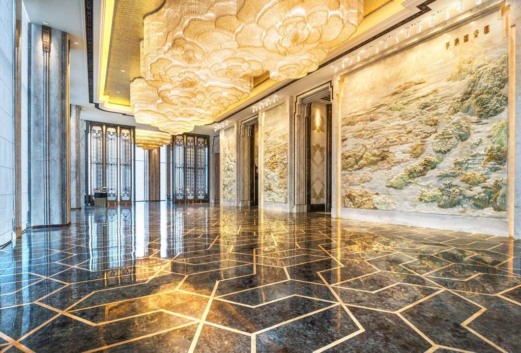 Wanda Reign Chengdu Hotel Съоръжения снимка