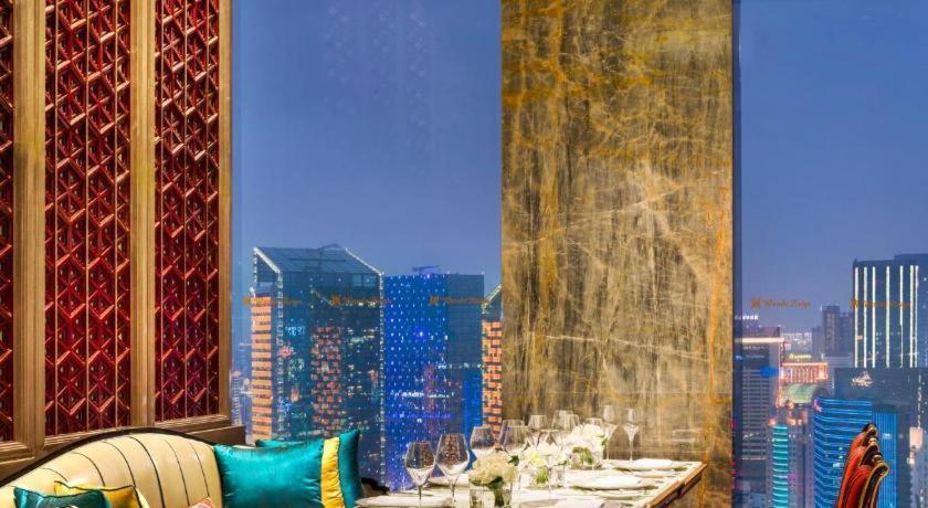 Wanda Reign Chengdu Hotel Екстериор снимка