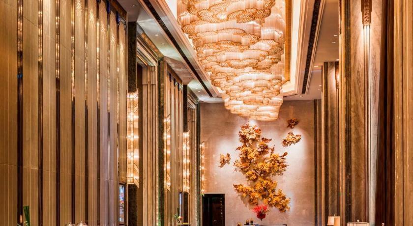 Wanda Reign Chengdu Hotel Екстериор снимка