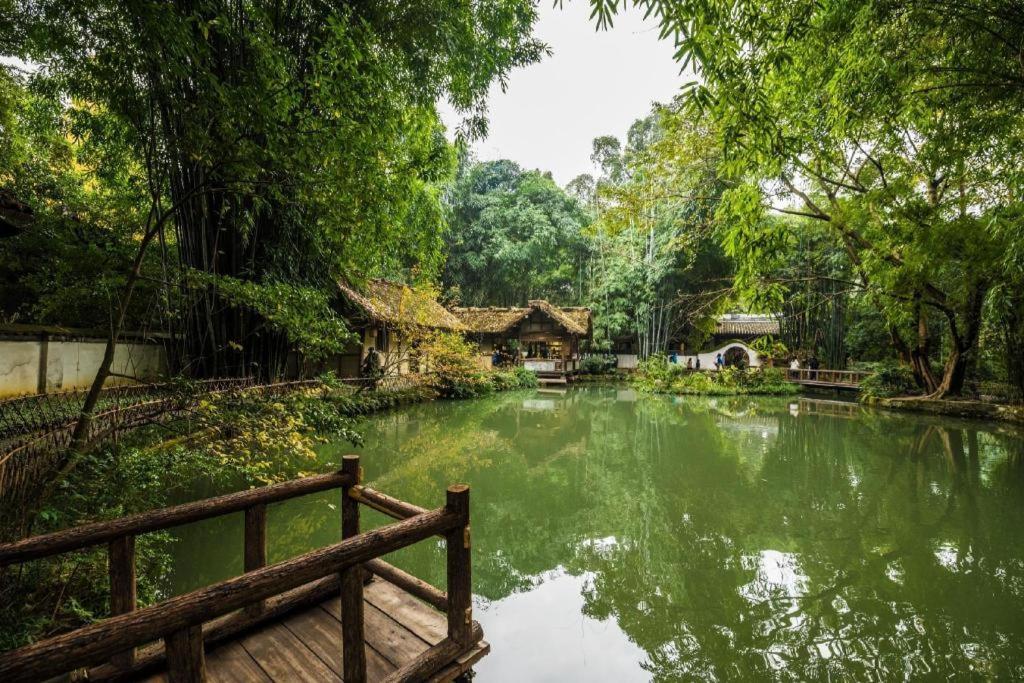 Wanda Reign Chengdu Hotel Екстериор снимка