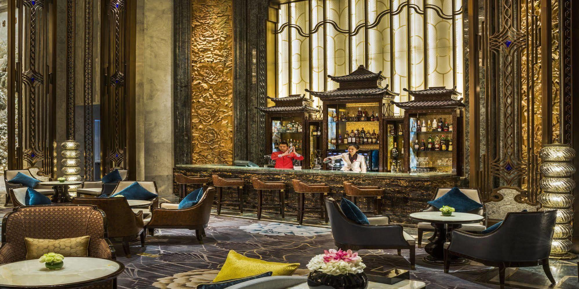 Wanda Reign Chengdu Hotel Екстериор снимка